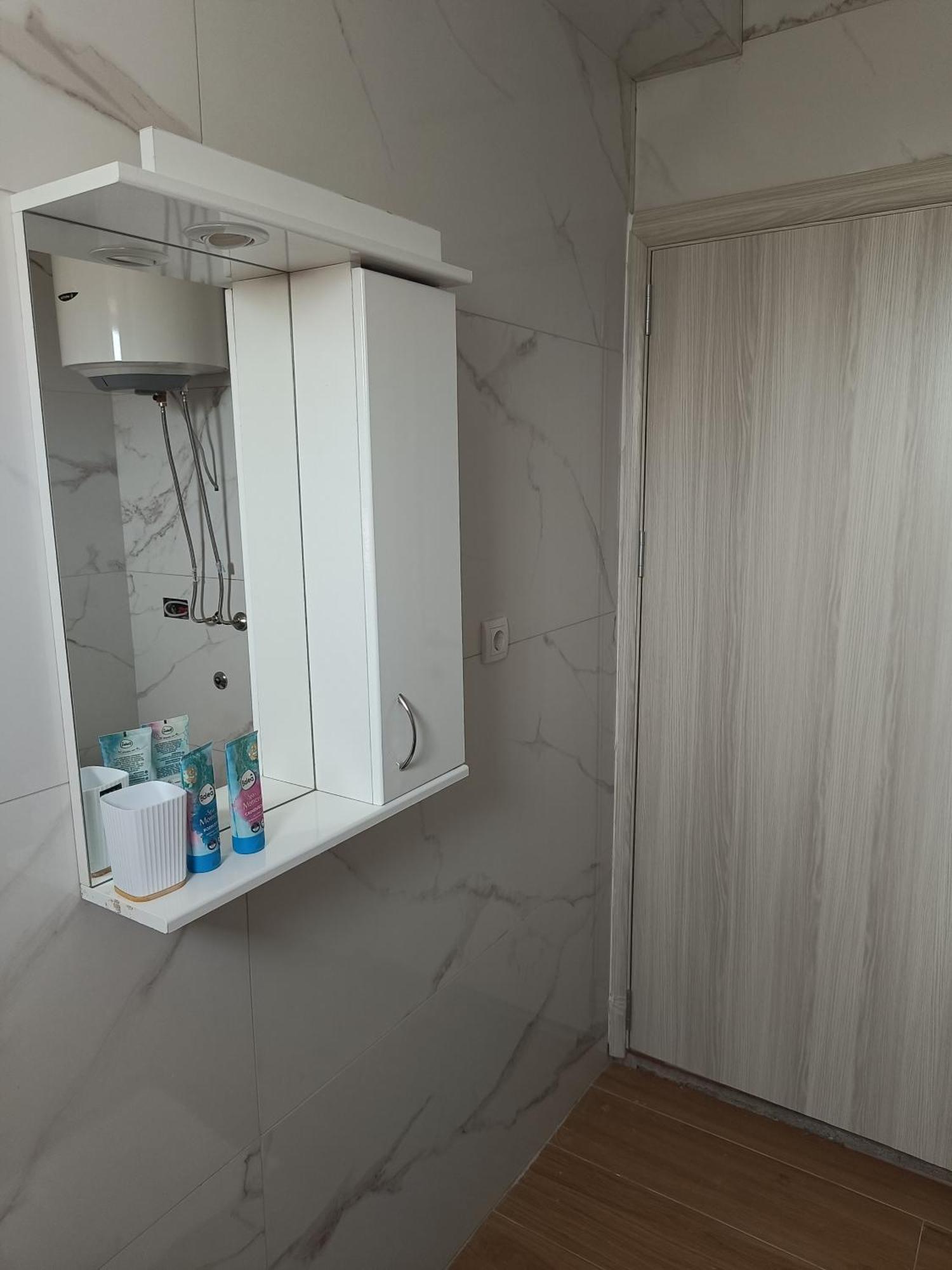 Matija Airport Apartment Mitrovici  Экстерьер фото